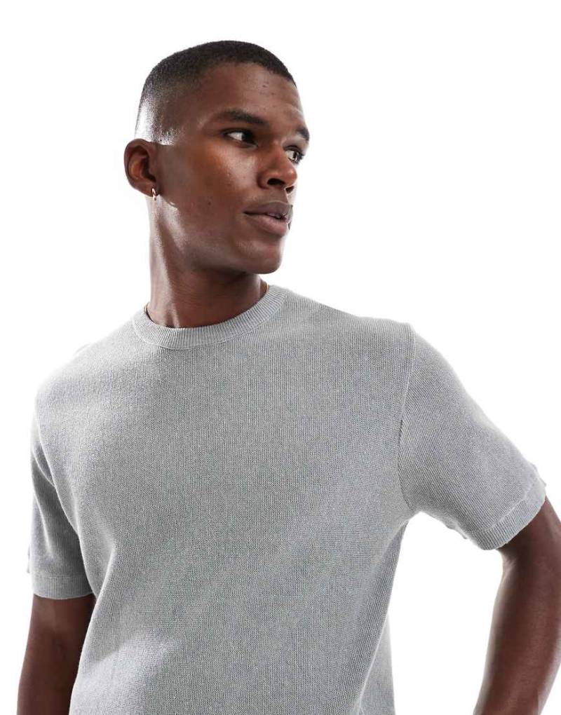 Brave Soul - Gestricktes T-Shirt in meliertem Grau von Brave Soul