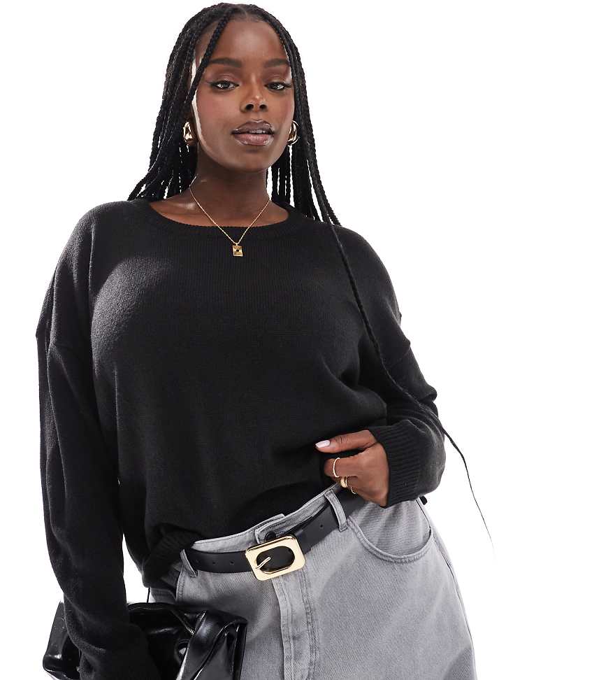 Brave Soul Plus - Pullover in Schwarz mit Rundhalsausschnitt Brave Soul Plus - Pullover in Schwarz mit Rundhalsausschnitt von Brave Soul