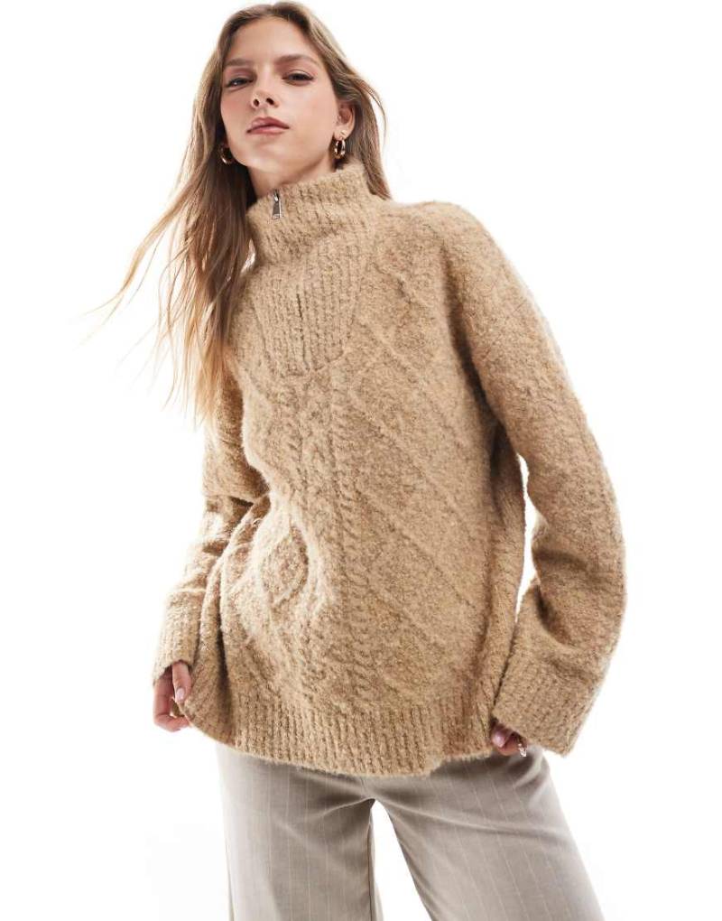 Brave Soul - Strukturierter Strickpullover in Kamelbraun mit kurzem Reißverschluss-Neutral von Brave Soul