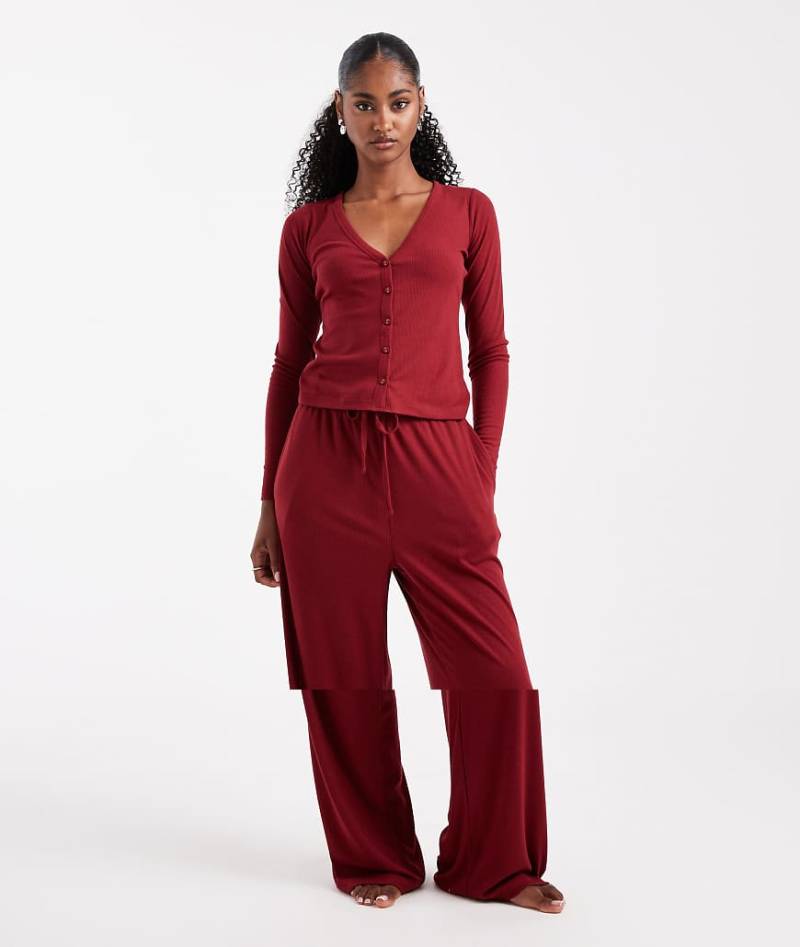 Brave Soul - Superweicher Pyjama in Burgunderrot mit Knopfleiste von Brave Soul
