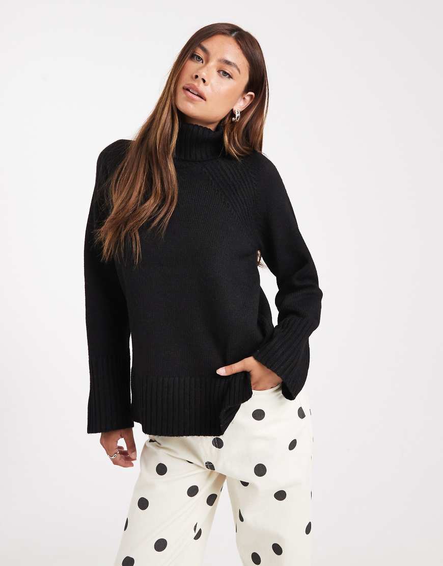 Brave Soul - Weicher, hochgeschlossener Pullover in Schwarz von Brave Soul