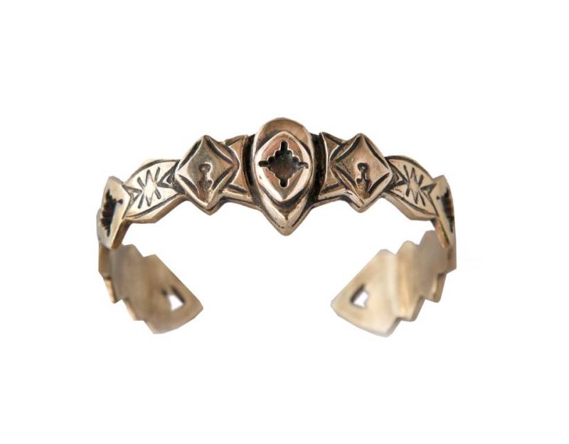 Die Eris Armband - Azteken- Und Stammesgravur Goldarmband Mit Offenem Rücken von BreakAstone