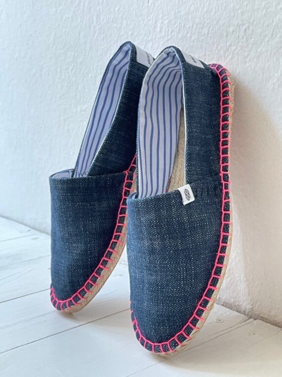 Handegefertigte Breakfast Berlin Jeans Espandrillias "Neonflitz" Gefüttert Mit Feinem Baumwollstoff Handegefertigte Breakfast Berlin Jeans Espandrillias "Neonflitz" Gefüttert Mit Feinem Baumwollstoff von BreakfastBerlinShop