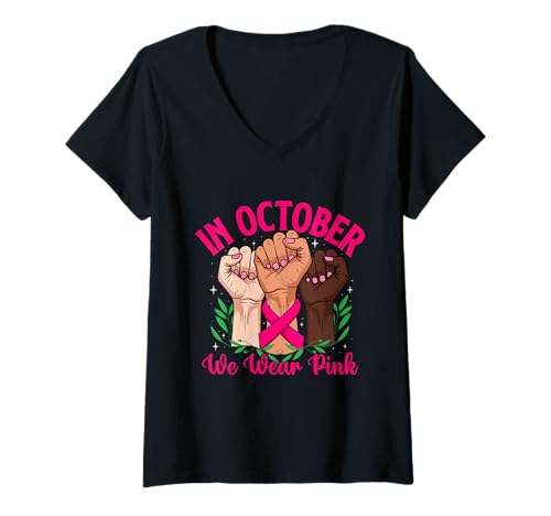 Damen Im Oktober tragen wir Pink - Brustkrebs-Bewusstsein T-Shirt mit V-Ausschnitt von Breast Cancer Awareness Merch