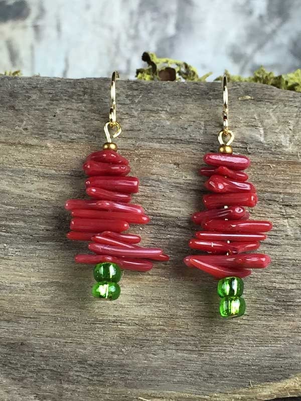 Red & Green Coral Tree Ohrringe/1 3/8", Handgemacht, Weihnachtsbäume Red & Green Coral Tree Ohrringe/1 3/8", Handgemacht, Weihnachtsbäume von Breenadorn