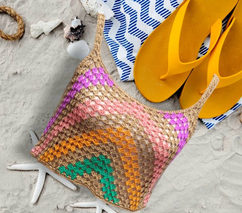 Boho Vibes Crop Top, Grösse M Versandfertig in Einem Werktag. Seidig Luftiges Entspanntes Crop Top. Handgemachte Gehäkelte One Of A Kind von BreezyLoops