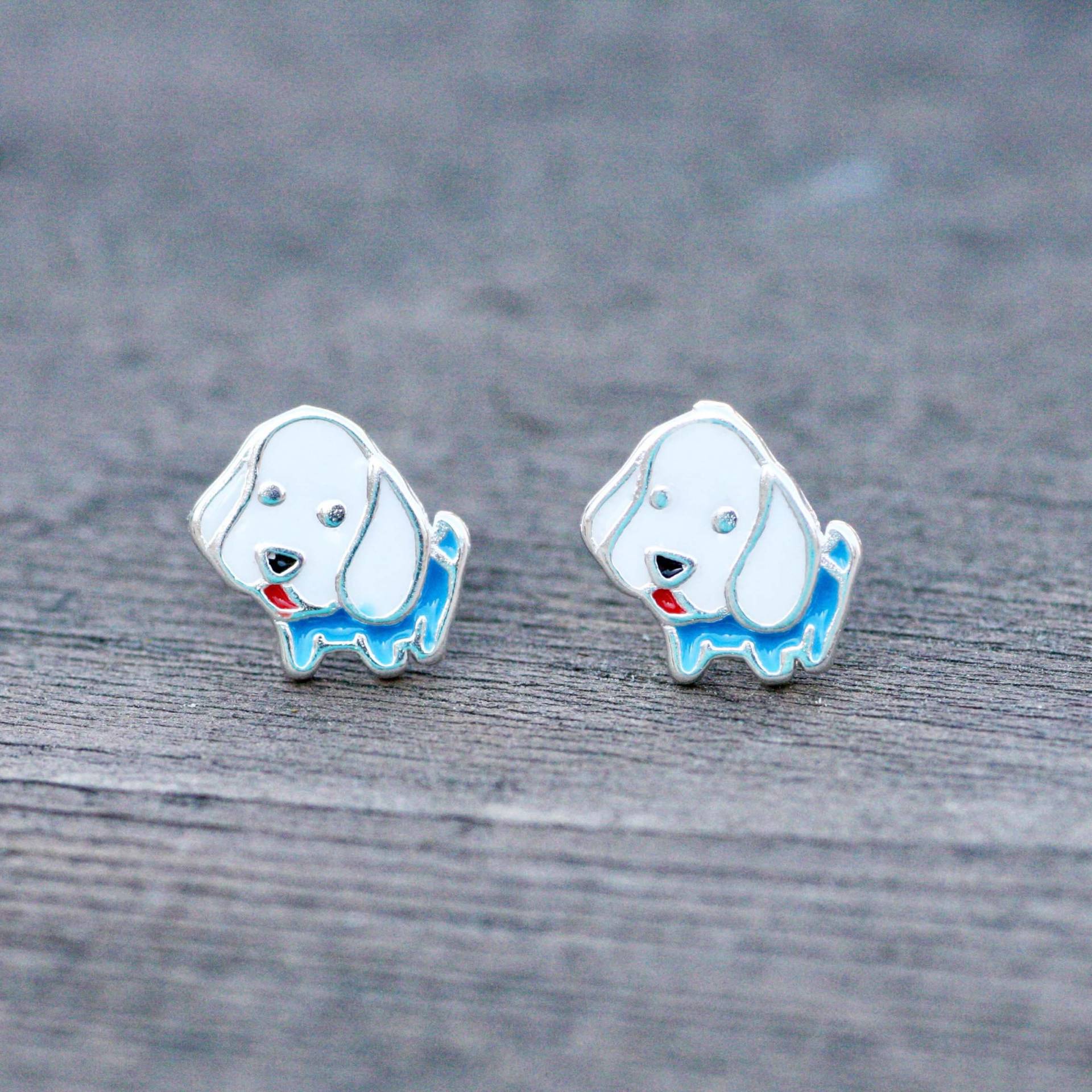 Kleine Emaille Welpen Ohrstecker Sterling Silber 925, Versandfertig, Mädchen Ohrringe von BreitJewelryDesigns