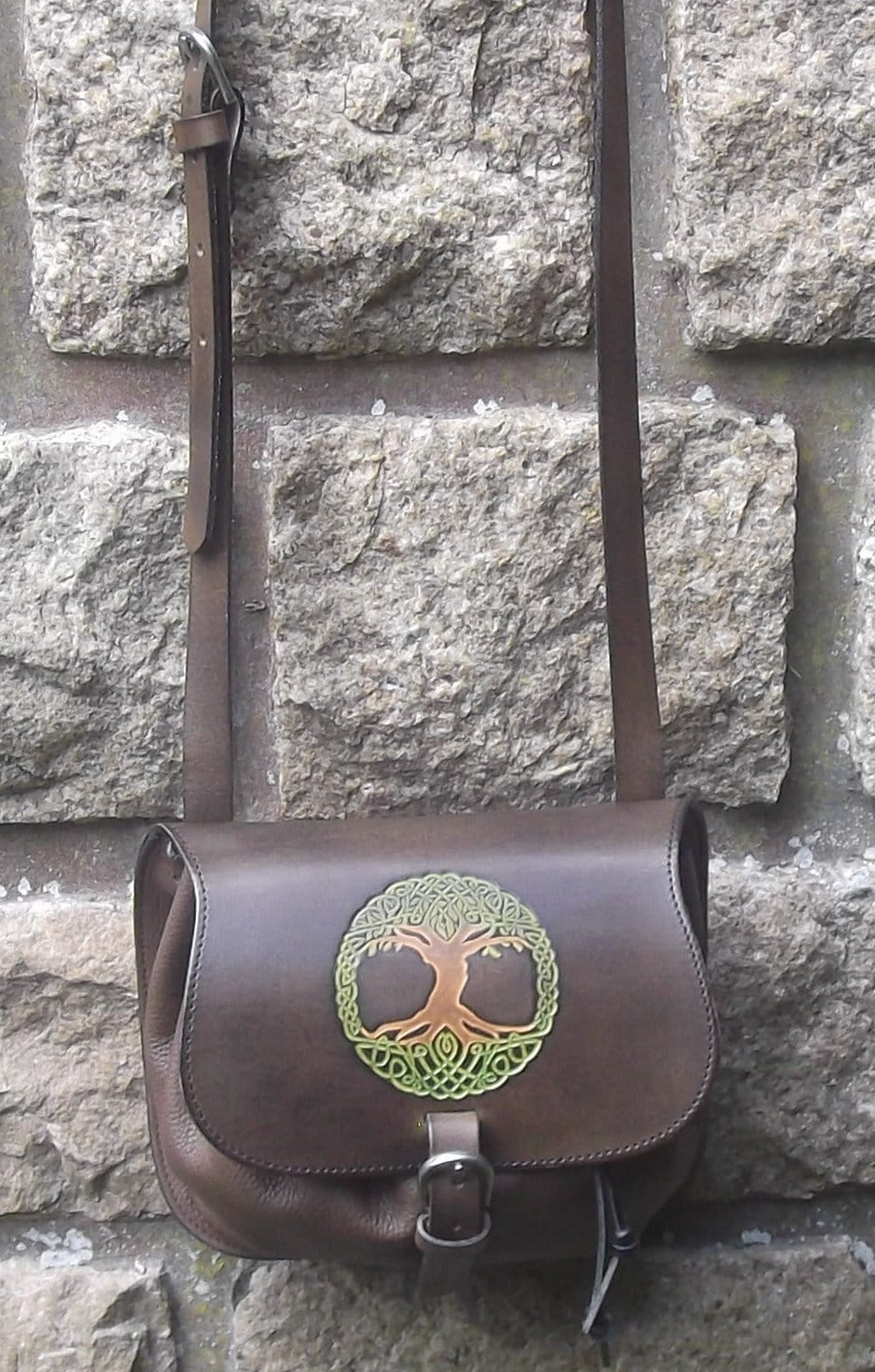 Handgefertigte Lederhandtasche, Lebensbaumdekor, Braun-Eichenfarbe | Andere Auswahlmöglichkeiten von Breizhler