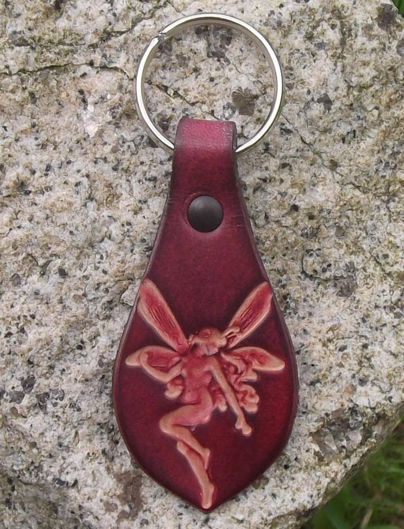 Schlüsselanhänger Aus Leder Mit Feendekor | 16 Farben Zur Auswahl von Breizhler