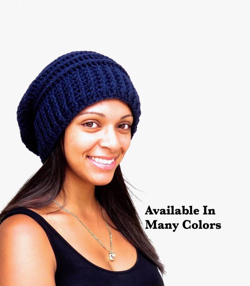 Gehäkelte Slouchy Hut, Tam Hippie Beehive Häkelhut, Farbe Ist Navy Blau von BrendaLizBoutique