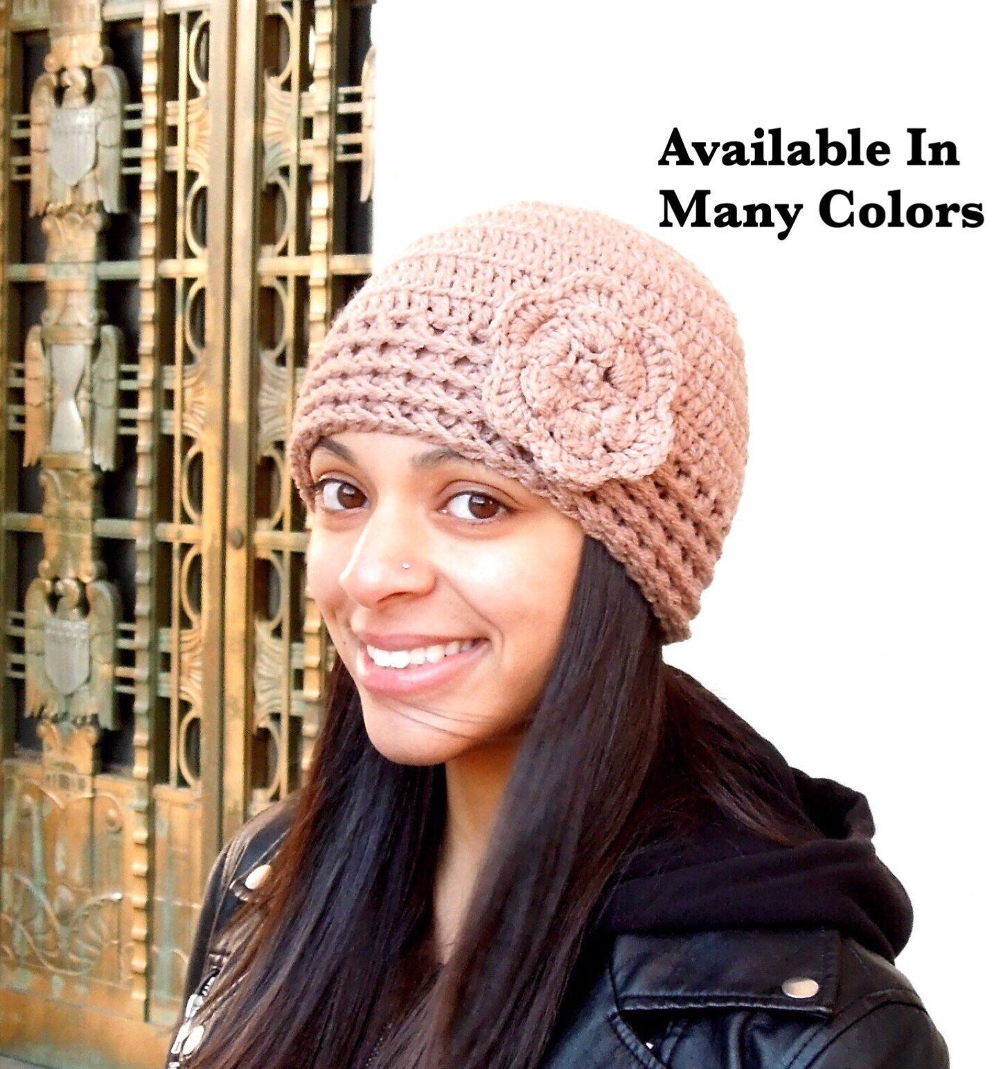 Häkelmütze, Häkelbeanie, Cloche Hut, Häkelblume Erwachsene, Farbe Ist Soft Taupe Häkelmütze, Häkelbeanie, Cloche Hut, Häkelblume Erwachsene, Farbe Ist Soft Taupe von BrendaLizBoutique