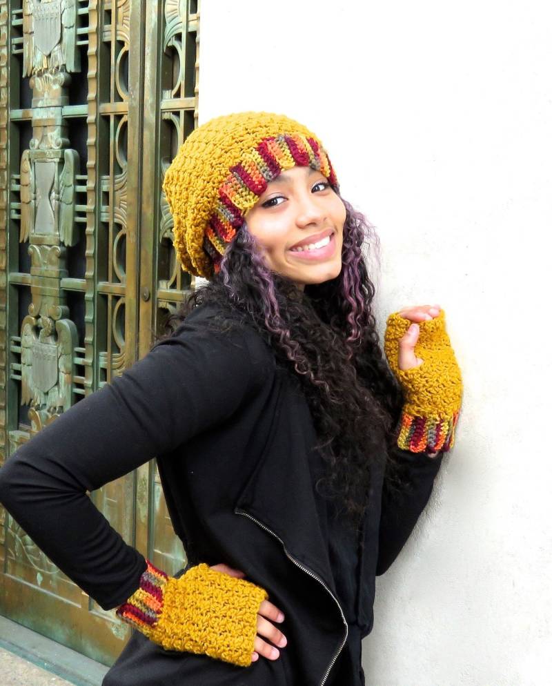 Häkeln Slouchy Hut Set, Handgelenk Wärmer Und Übergroße Slouchy, Tam Hut, Erwachsene, Häkeln Farbe Ist Senf Häkeln Slouchy Hut Set, Handgelenk Wärmer Und Übergroße Slouchy, Tam Hut, Erwachsene, Häkeln Farbe Ist Senf von BrendaLizBoutique