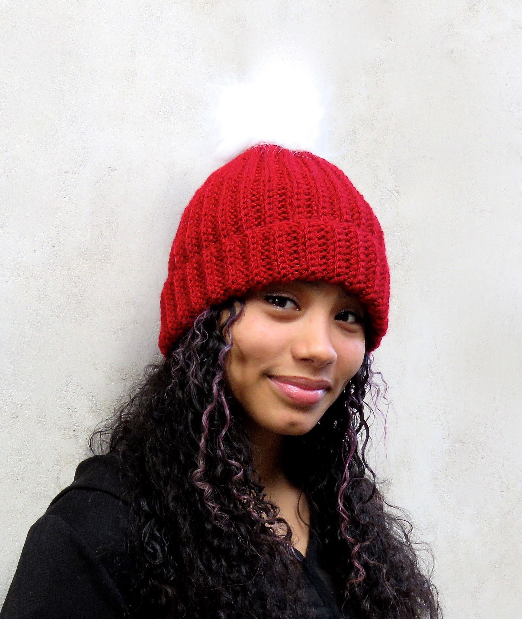 Pom Hut, Gehäkelte Tam Häkelhut, Farbe Ist Cranberry von BrendaLizBoutique