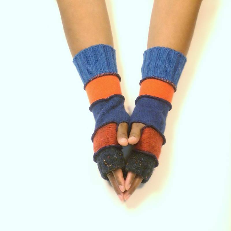 Fingerlose Handschuhe, Pulswärmer | Gesprenkelt Navy/Rost Dunkelblau Orange Blau Brenda Abdullah von Brendaabdullah