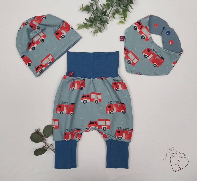 Pumphose Feuerwehr | Bio Optional Als Set Mit Mütze Und Halstuch Jungen Mädchen Baby von Brezelheidi