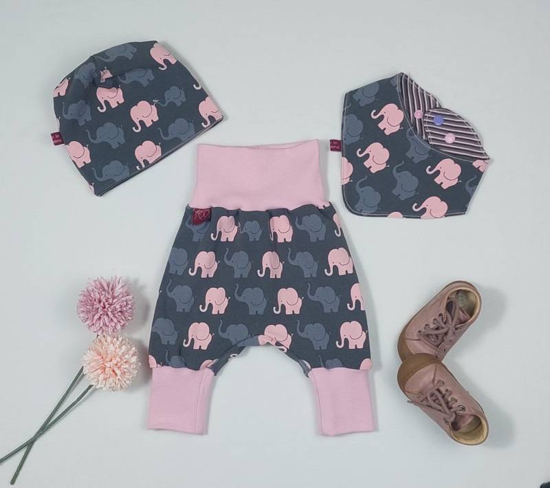 Pumphose Mädchen Baby Elefant Rosa, Geschenk Zur Geburt, Optional Im Set Mit Halstuch Und Kindermütze von Brezelheidi
