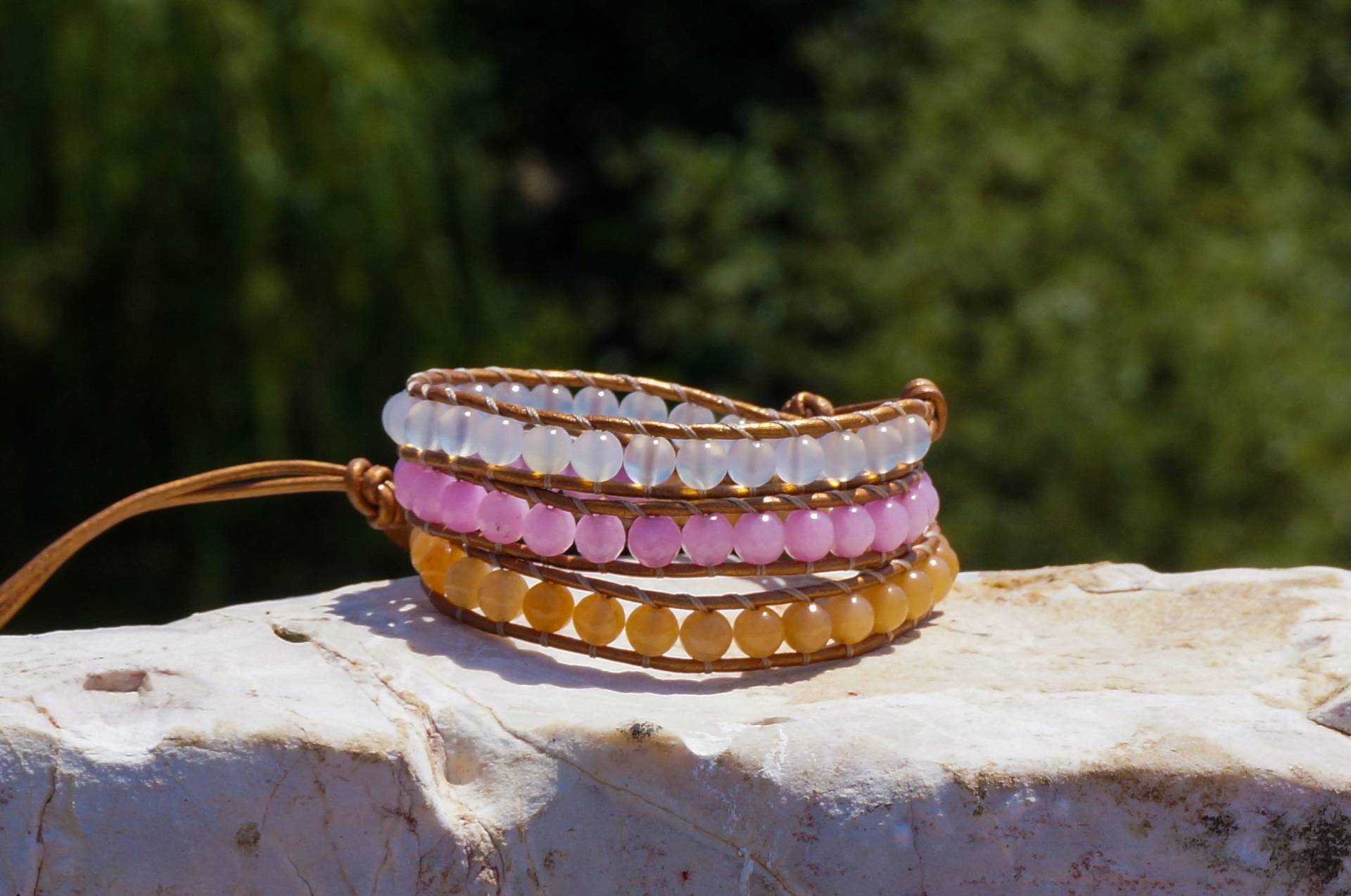 Boho Chic Armband Edelstein Perlen Leder Wickeln Schmuck Geschenk Für Frauen Hippie-stil Dreifach Boho Chic Armband Edelstein Perlen Leder Wickeln Schmuck Geschenk Für Frauen Hippie-stil Dreifach von BriahAccessories