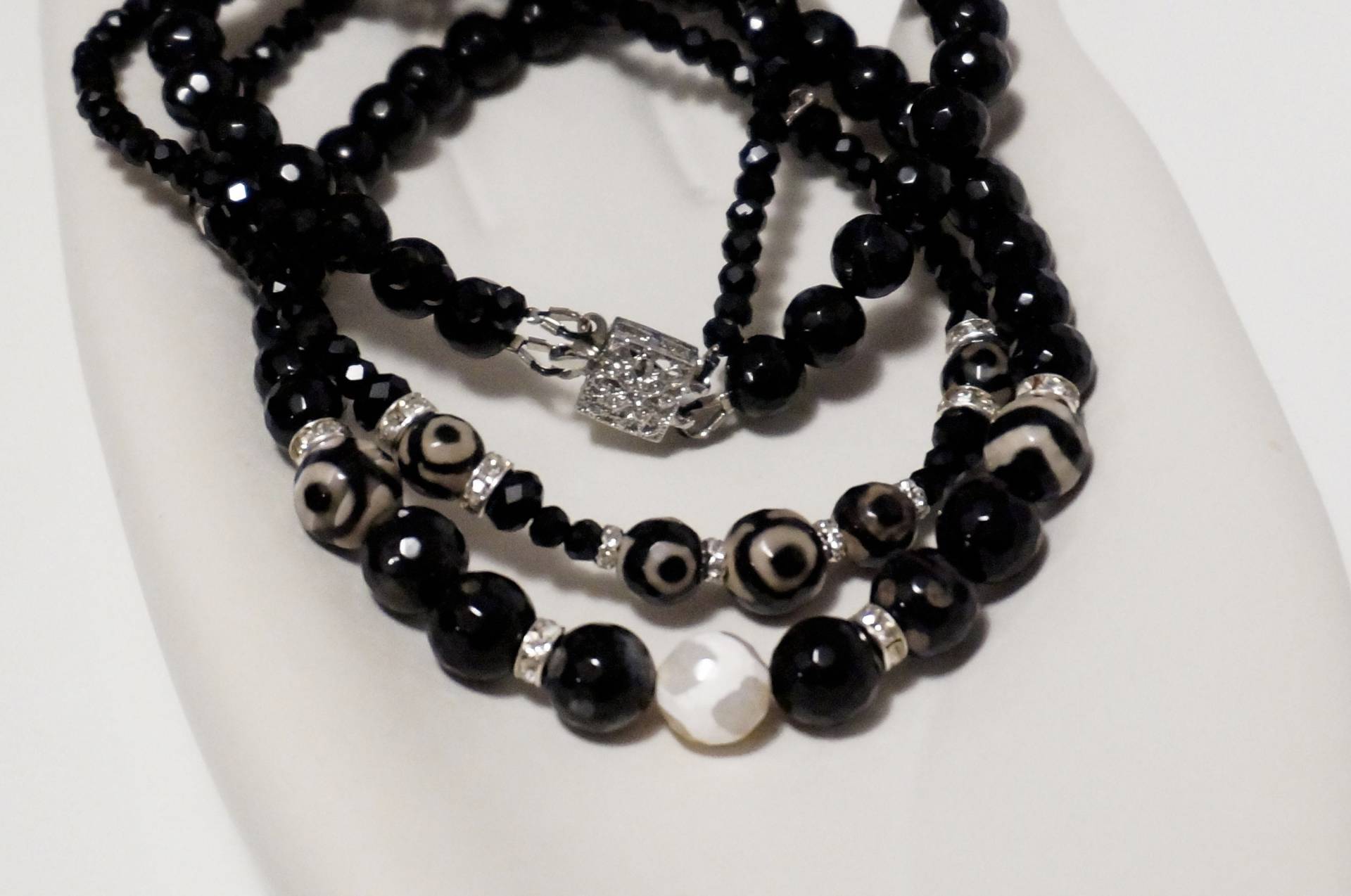 Damen Halskette Edelstein Achat Perlen Kristall Onyx Ohrringe Schmuck Geschenk Für Frauen Geschenk-Set Damen Halskette Edelstein Achat Perlen Kristall Onyx Ohrringe Schmuck Geschenk Für Frauen Geschenk-Set von BriahAccessories