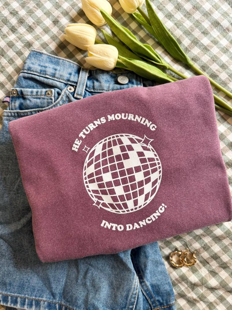 Trauer Um Tanzendes Christliches T-Shirt | Bibel Vers Glaube Grafik-Hemd Trendige Christliche Kleidung Inspirierende Geschenkidee von BriannaCollinsDesign