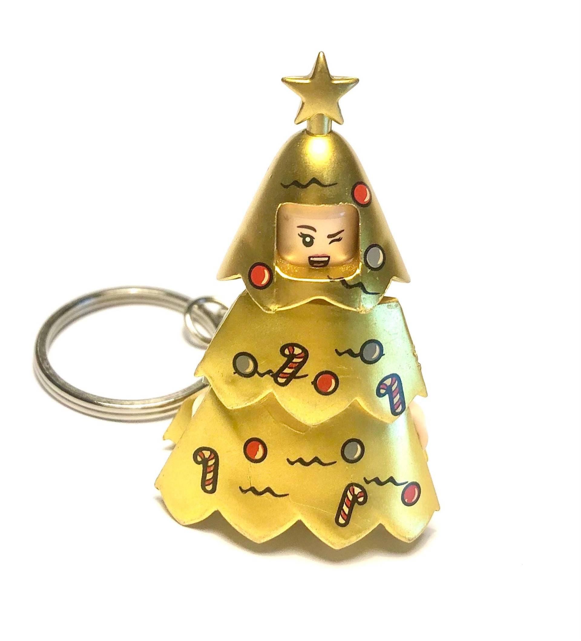 Goldener Weihnachtsbaum Minifigur Schlüsselanhänger/Brosche von BrickChica