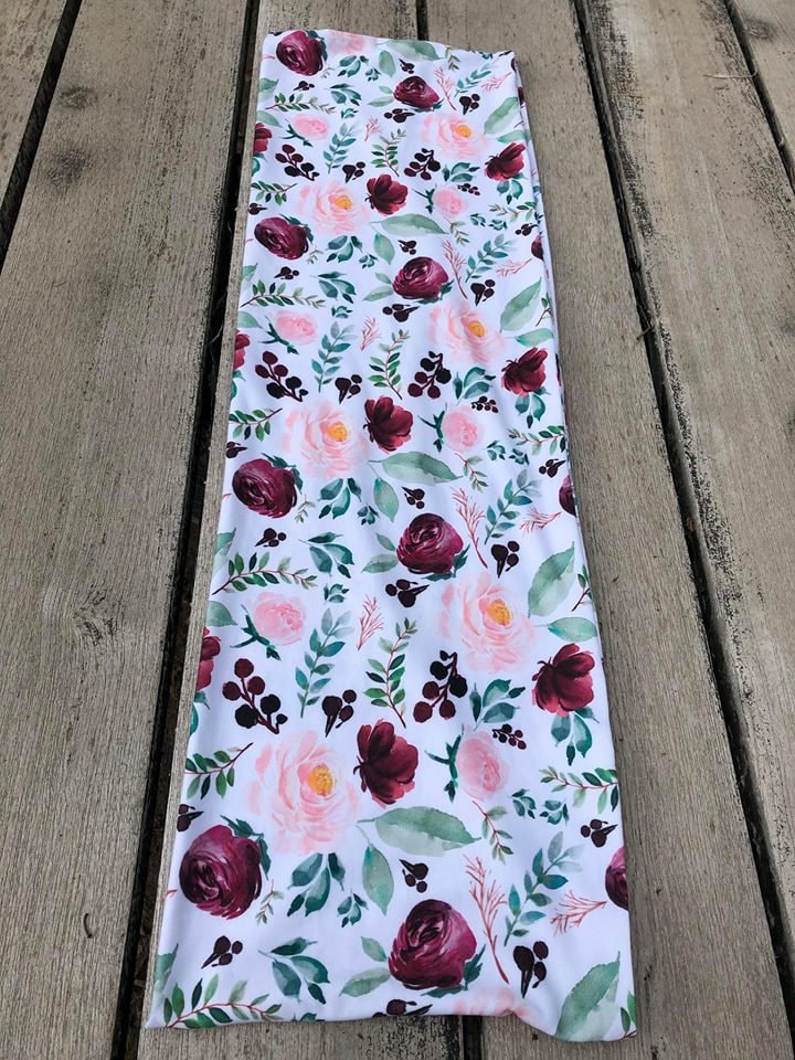 Floraler Infinity-Schal Floraler Infinity-Schal von BrickLaneSewingCo