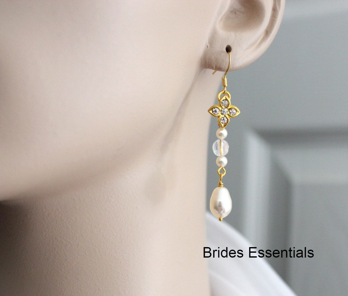 Baumeln Perle Ohrring, Brautschmuck, Kristall Elfenbein Gold Ohrringe, Ohrring Mit Blume, Brautjungfer Geschenk, Goldschmuck Baumeln Perle Ohrring, Brautschmuck, Kristall Elfenbein Gold Ohrringe, Ohrring Mit Blume, Brautjungfer Geschenk, Goldschmuck von BridesEssentials