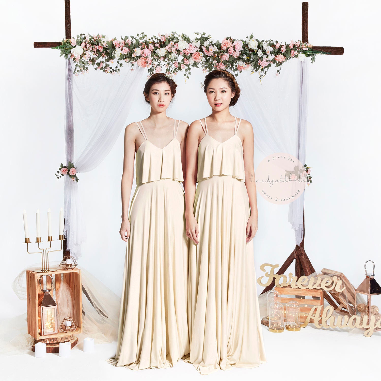 Bb Cadee in Champagne Strappy Bodenlangen Cabrio Boho Brautjungfer Maxi Kleid Hochzeit Abendkleid Bb Cadee in Champagne Strappy Bodenlangen Cabrio Boho Brautjungfer Maxi Kleid Hochzeit Abendkleid von Bridgettbe11e