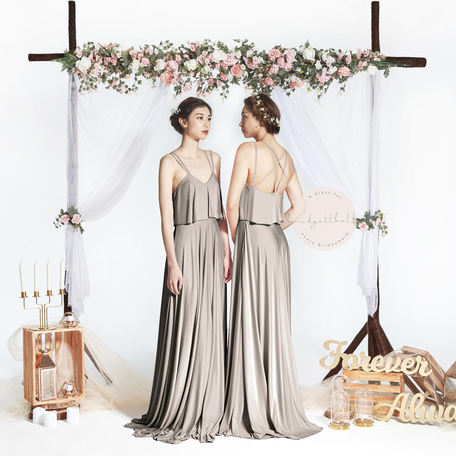 Bb Cadee in Light Taupe Strappy Bodenlange Cabrio Boho Brautjungfer Maxi Kleid Hochzeit Abendkleid Bb Cadee in Light Taupe Strappy Bodenlange Cabrio Boho Brautjungfer Maxi Kleid Hochzeit Abendkleid von Bridgettbe11e