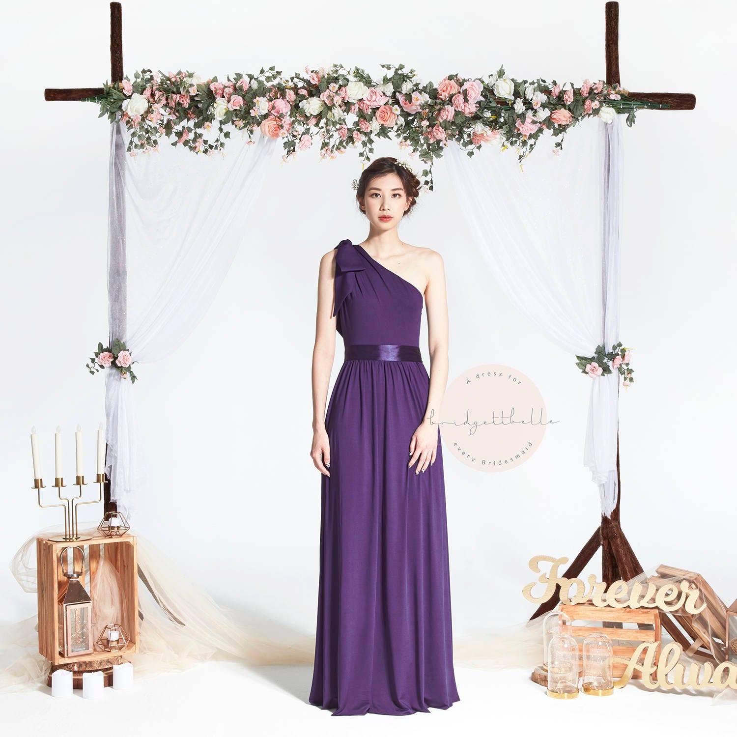 Bb Daeva in Aubergine Dunkellila Eine Schulter Toga Bodenlange Boho Brautjungfer Maxi Kleid Hochzeit Abendkleid Bb Daeva in Aubergine Dunkellila Eine Schulter Toga Bodenlange Boho Brautjungfer Maxi Kleid Hochzeit Abendkleid von Bridgettbe11e