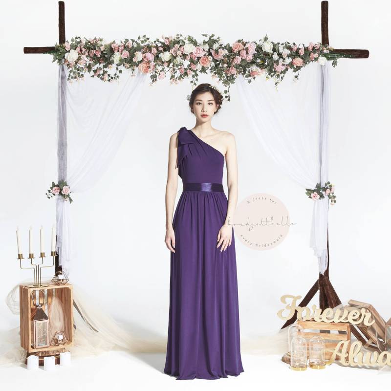 Bb Daeva in Aubergine Dunkellila Eine Schulter Toga Bodenlange Boho Brautjungfer Maxi Kleid Hochzeit Abendkleid Bb Daeva in Aubergine Dunkellila Eine Schulter Toga Bodenlange Boho Brautjungfer Maxi Kleid Hochzeit Abendkleid von Bridgettbe11e
