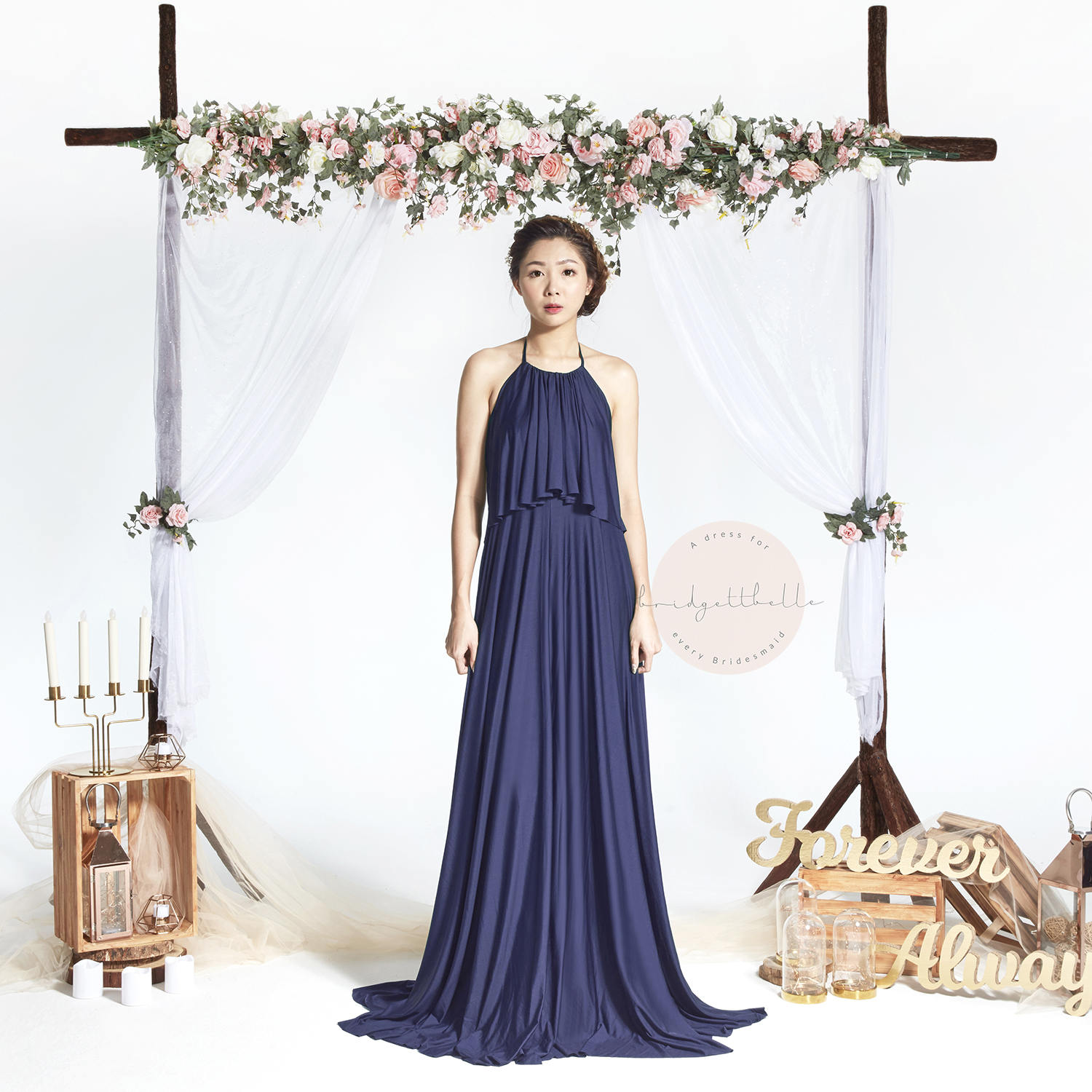 Bb Faithe in Navy Blau Halter Bodenlangen Boho Brautjungfer Maxi Kleid Hochzeit Abendkleid Bb Faithe in Navy Blau Halter Bodenlangen Boho Brautjungfer Maxi Kleid Hochzeit Abendkleid von Bridgettbe11e