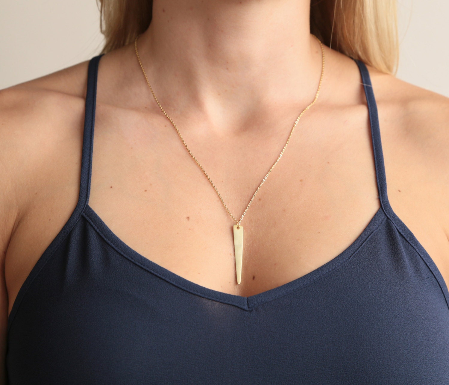 Weihnachtsgeschenk-Idee/Einzelne Schicht Punkt Halskette 14K Vergoldet Oder Silber-Optionen Weihnachtsgeschenk-Idee/Einzelne Schicht Punkt Halskette 14K Vergoldet Oder Silber-Optionen von BrielleDesignsOnEtsy