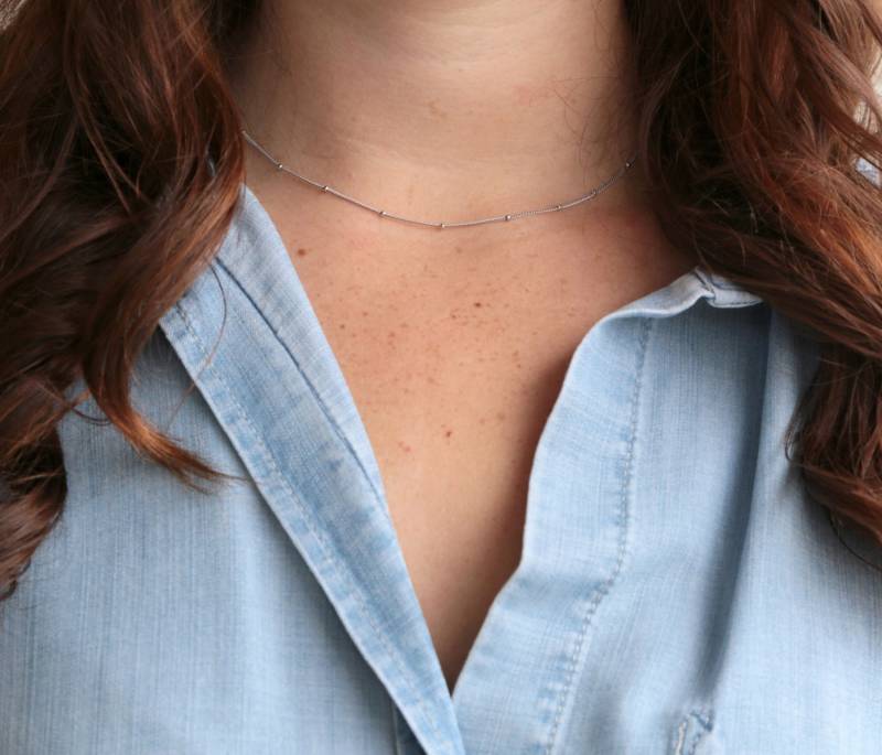 xmas-Geschenk-Idee-Tau-Tropfen-Halskette, Dew Drop Kette, Layering Brautjungferngeschenk, Satelliten-Kette, Goldene Halskette, Kette von BrielleDesignsOnEtsy