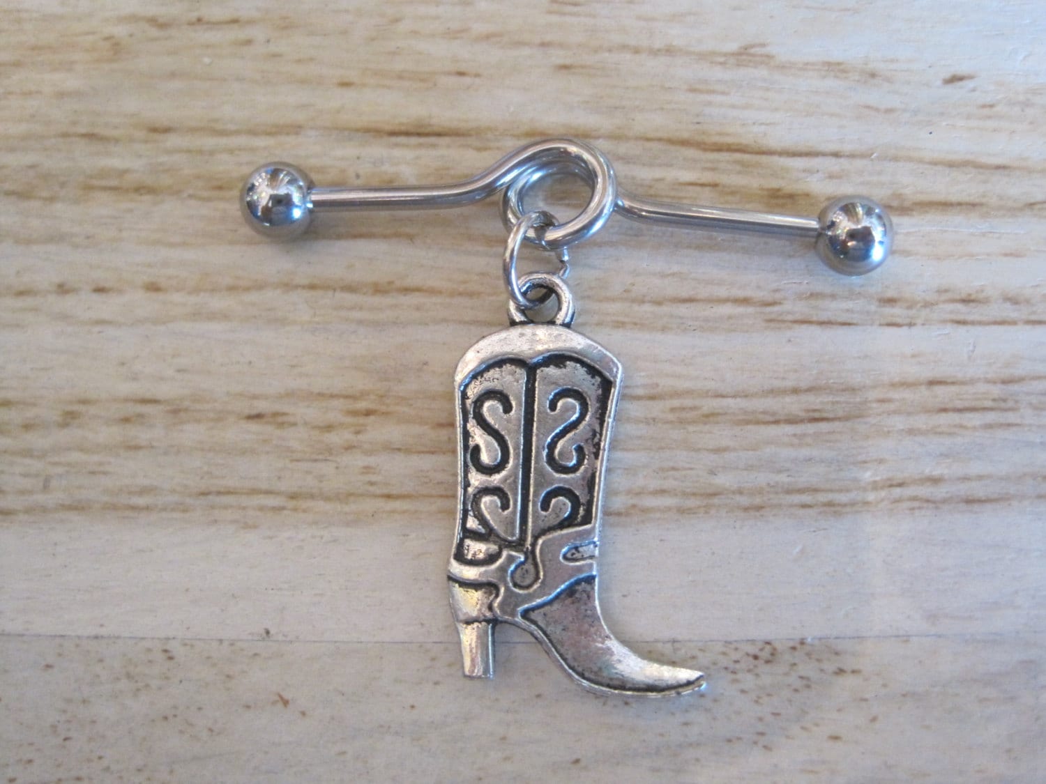 Industrial Barbell - Silber Cowgirl Stiefel Piercing Körperschmuck Ohrringe Industrial Barbell - Silber Cowgirl Stiefel Piercing Körperschmuck Ohrringe von BriellesJewels