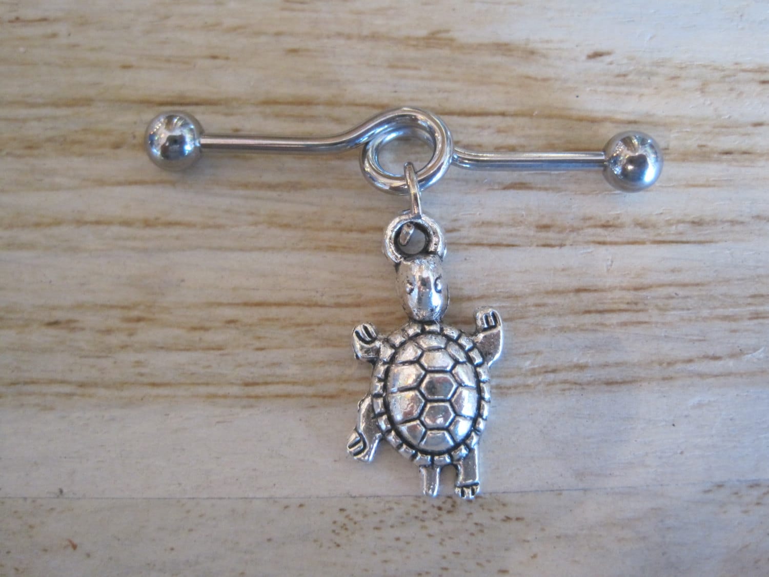 Industrial Barbell - Silber Schildkröte Piercing Körperschmuck Ohrringe Industrial Barbell - Silber Schildkröte Piercing Körperschmuck Ohrringe von BriellesJewels