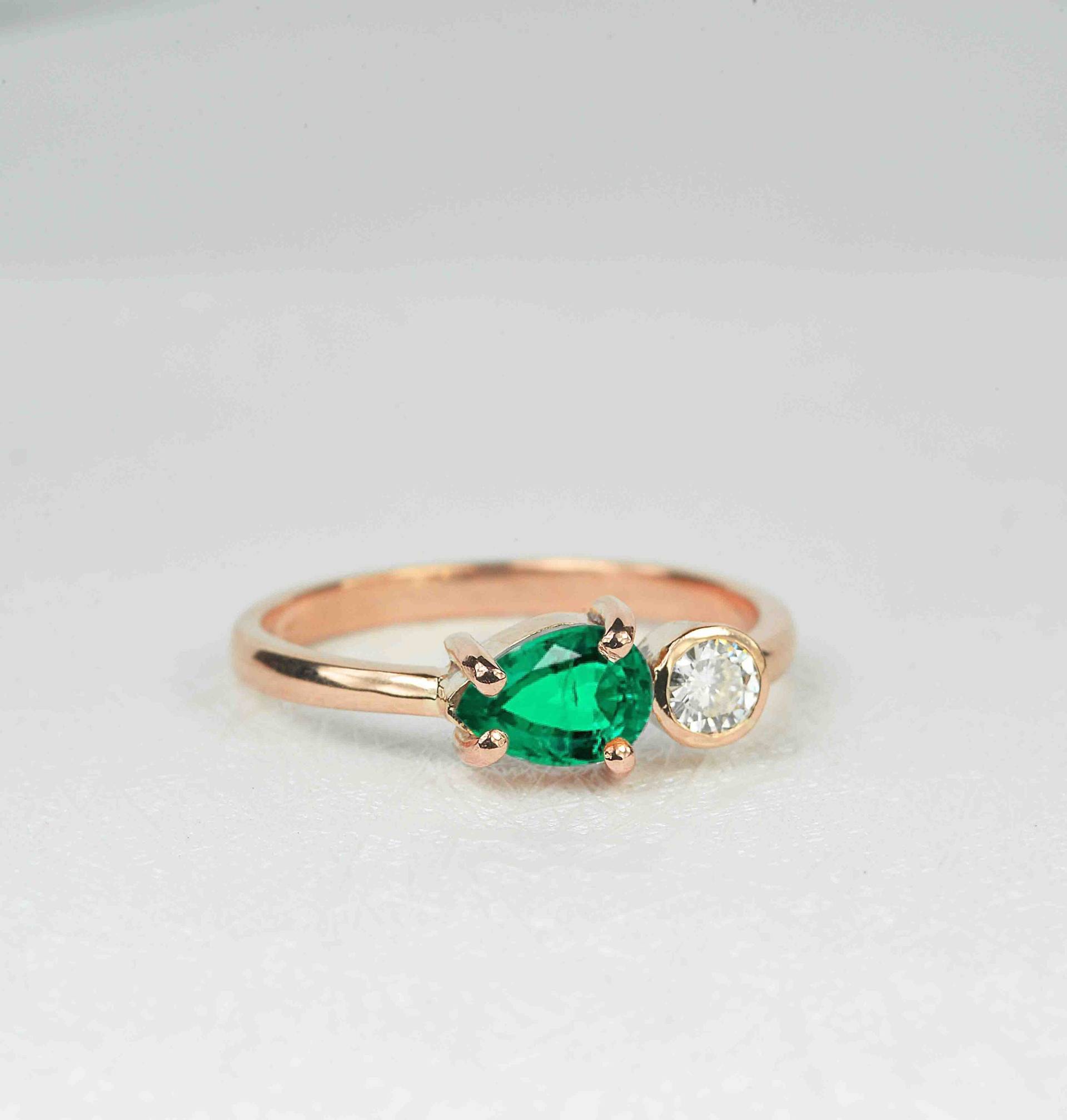 Birne Smaragd Und Diamant-Verlobungsring | Art-Deco-Ring Vintage Inspiriert Zierliche Ring in 9K/14K/18K Rose Gold Handgemachte von BrilliantRings