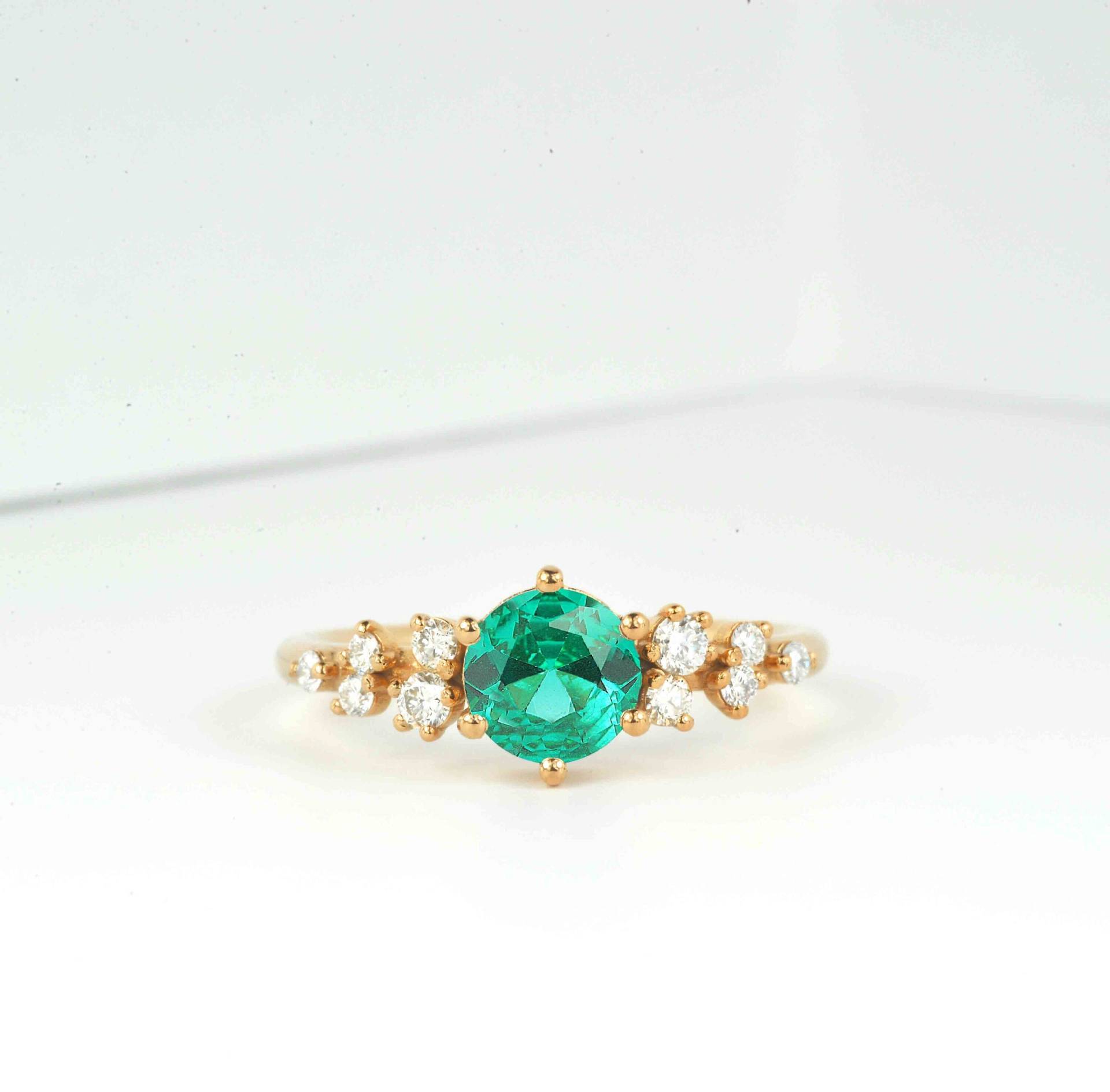 Paraiba Turmalin Und Diamant Art Deco Cluster Ring | Grüner Multi-stein in 9K/14K/18K Roségold von BrilliantRings