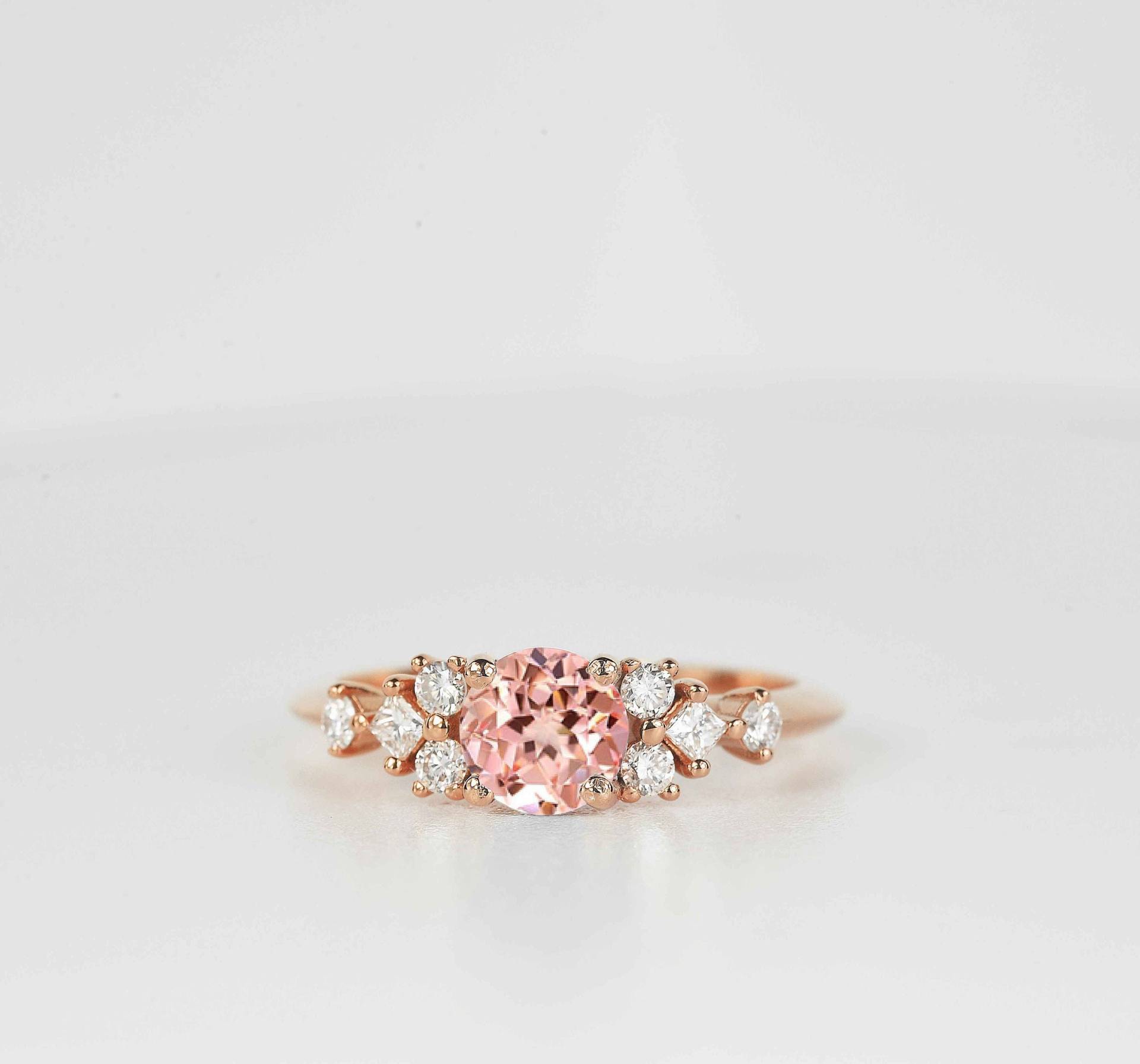 Pfirsich Saphir Verlobungsring | Rosa Und Princess Schliff Diamant Art Deco Ring Hochzeit Braut Jahrestag in Roségold von BrilliantRings