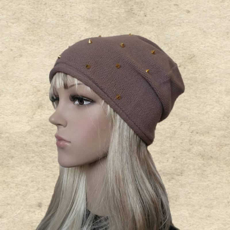Nieten Braun Slouchy Beanie Strickmütze Aus Wollmischung von BrimDream