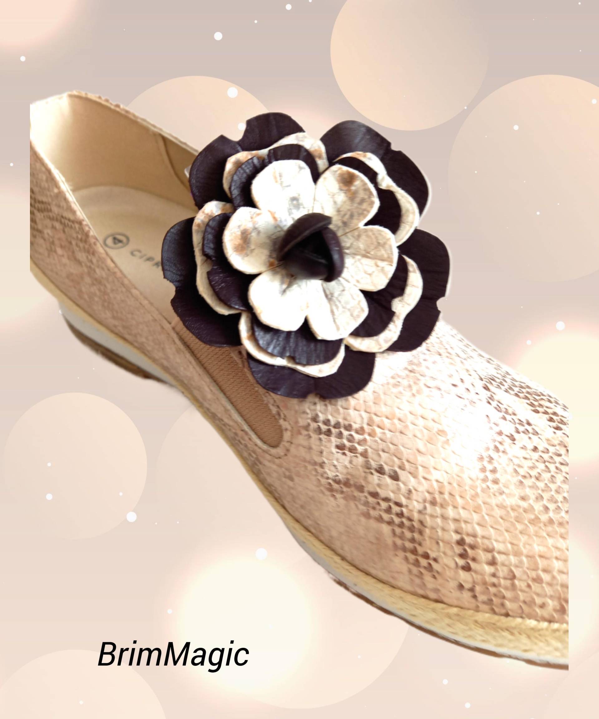 Schöne Lederblumen Für Schuhe Damen, in Mehreren Farben; Handmade Schöne Lederblumen Für Schuhe Damen, in Mehreren Farben; Handmade von BrimMagic