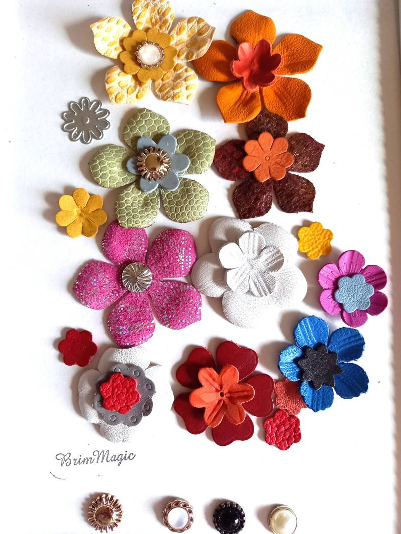 Schöne Lederblumen Typ 1 - 10, Handmade Schöne Lederblumen Typ 1 - 10, Handmade von BrimMagic