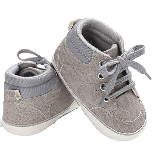 BriskyM Infant Baby Jungen Weiche Anti-Rutsch-Sneaker Prewalker Sohle Krippe Schuhe (0-6 Months, Grau) von BriskyM