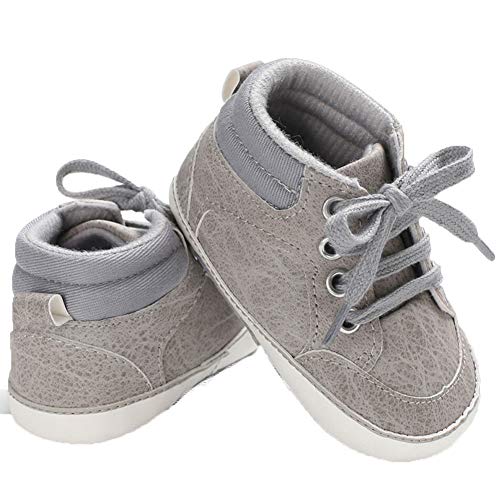 BriskyM Infant Baby Jungen Weiche Anti-Rutsch-Sneaker Prewalker Sohle Krippe Schuhe (12-18 Months, Grau) von BriskyM