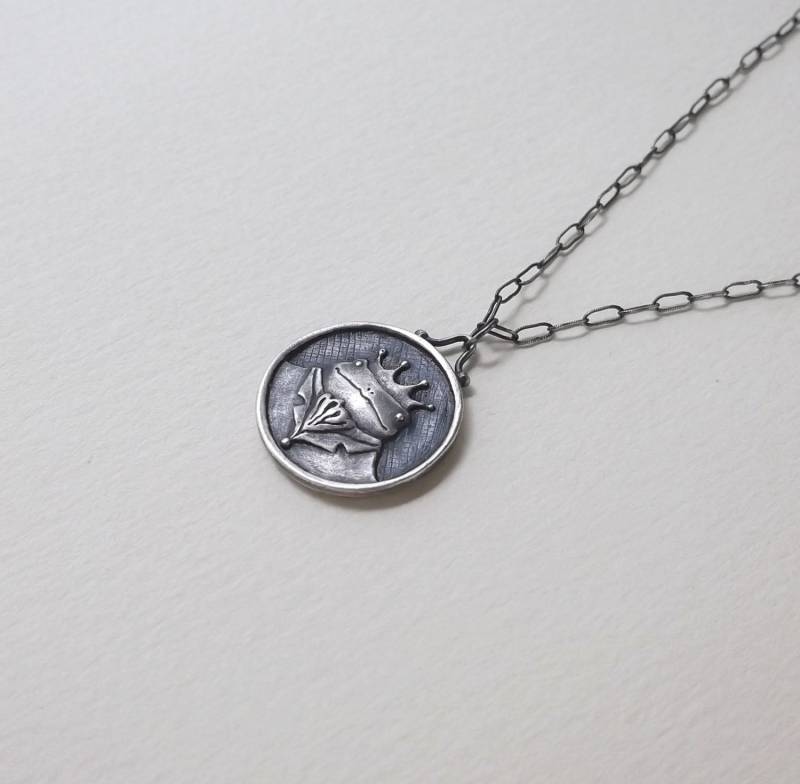 Froschkönig-Halskette von Bristorium