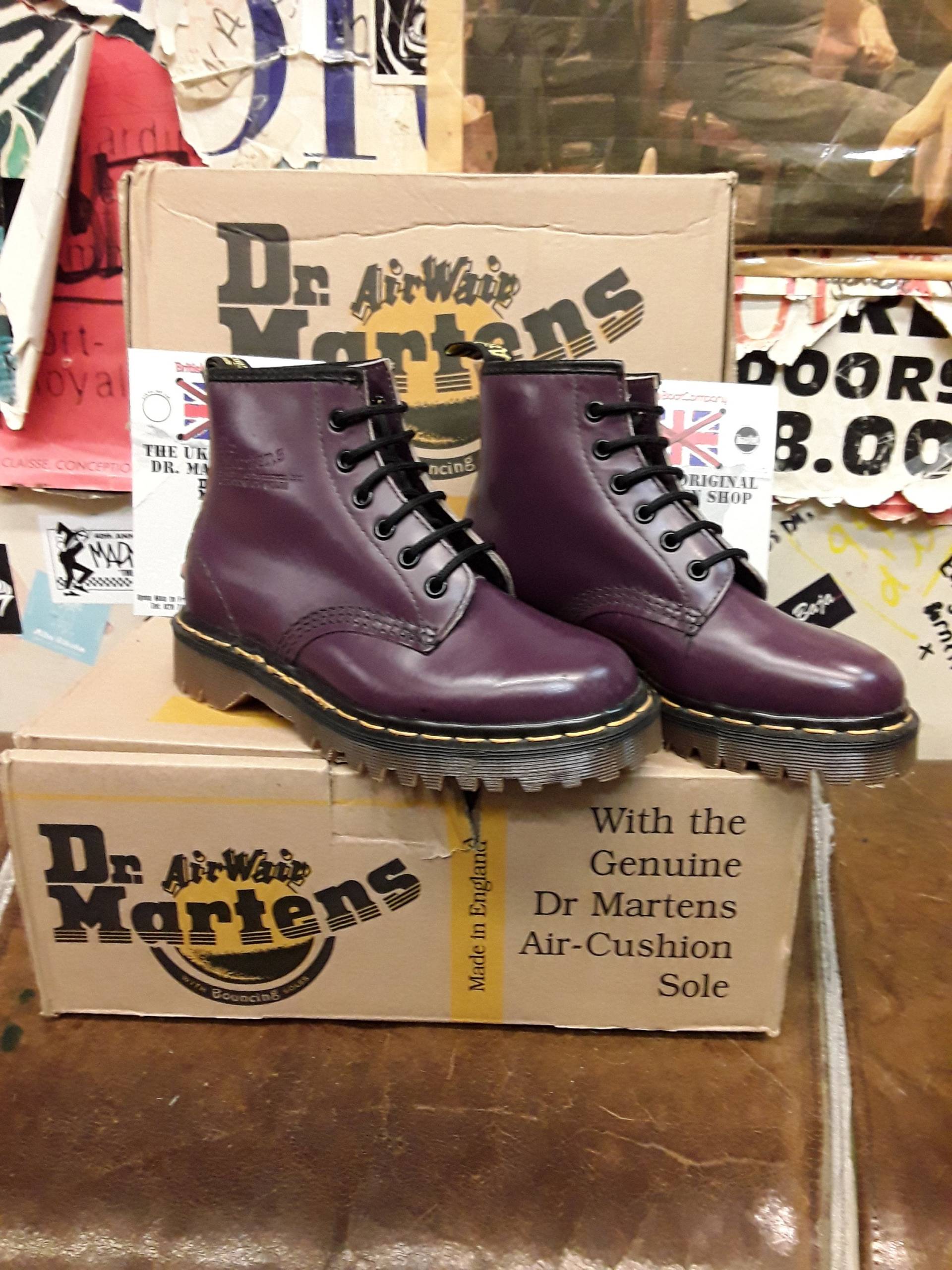 Dr Martens 101Z Ben Made in England Lila 6 Loch Größe 2, 5 von BritishBootVintage