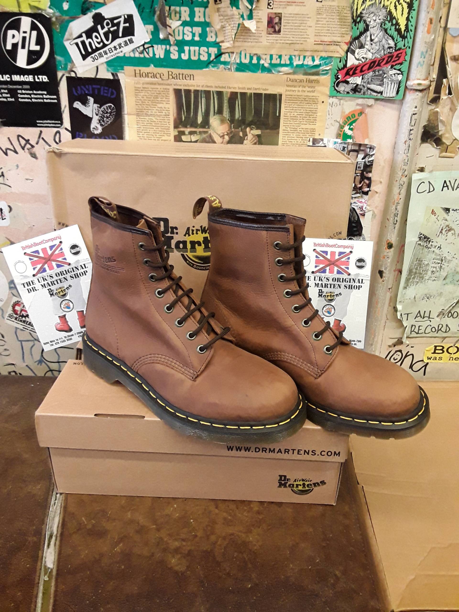 Dr Martens 1460 Peanut Harvey Größe 25 cm von BritishBootVintage