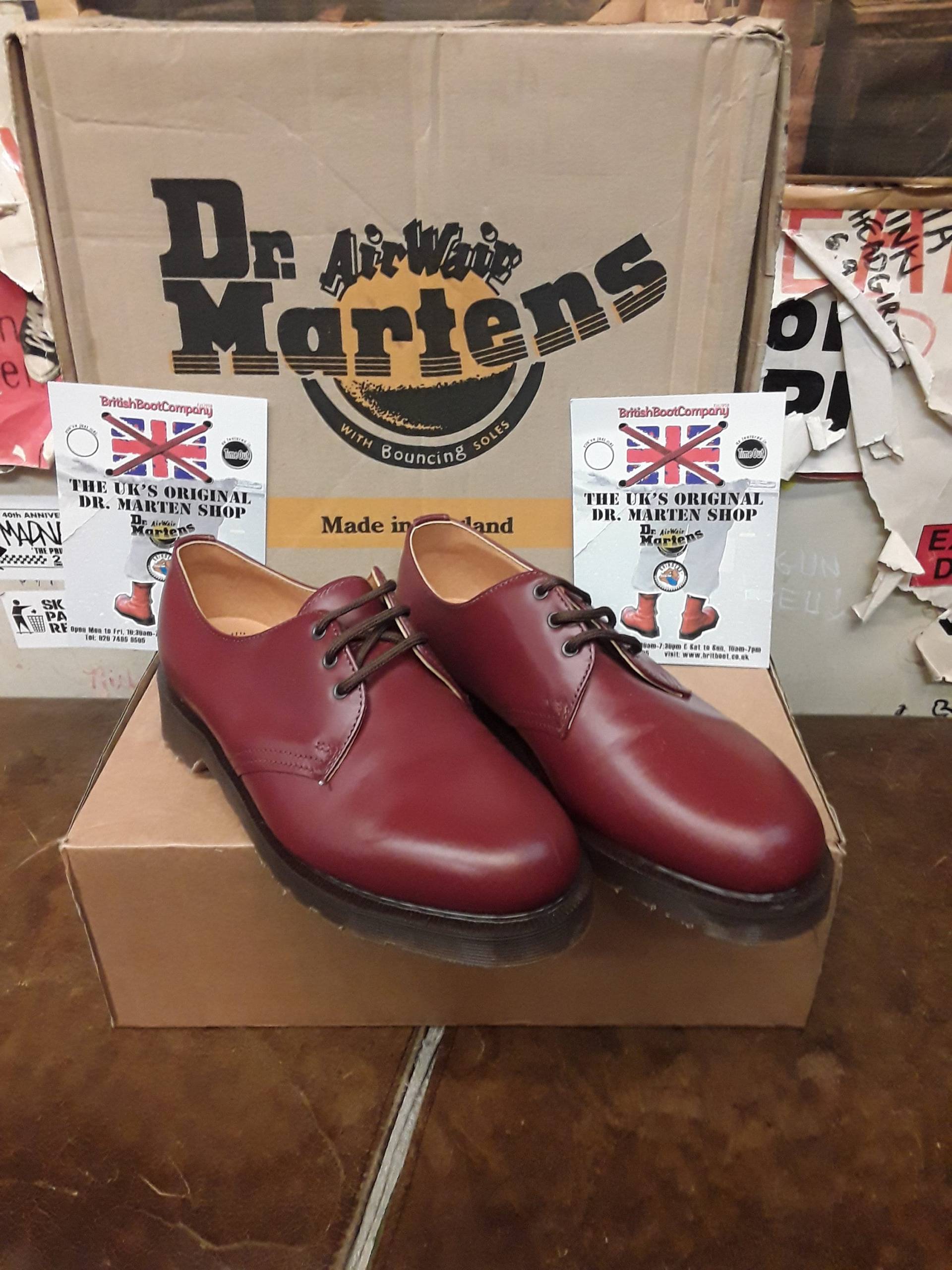 Dr Martens 1461 Made in England Tan Glatt Größe 5 von BritishBootVintage