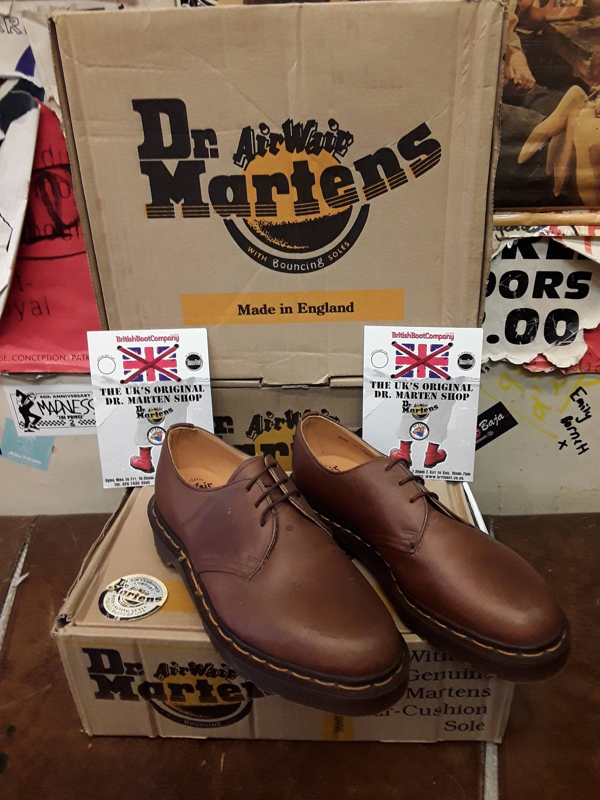 Dr Martens Made in England 1461 Tan Greasy Größe 5 von BritishBootVintage