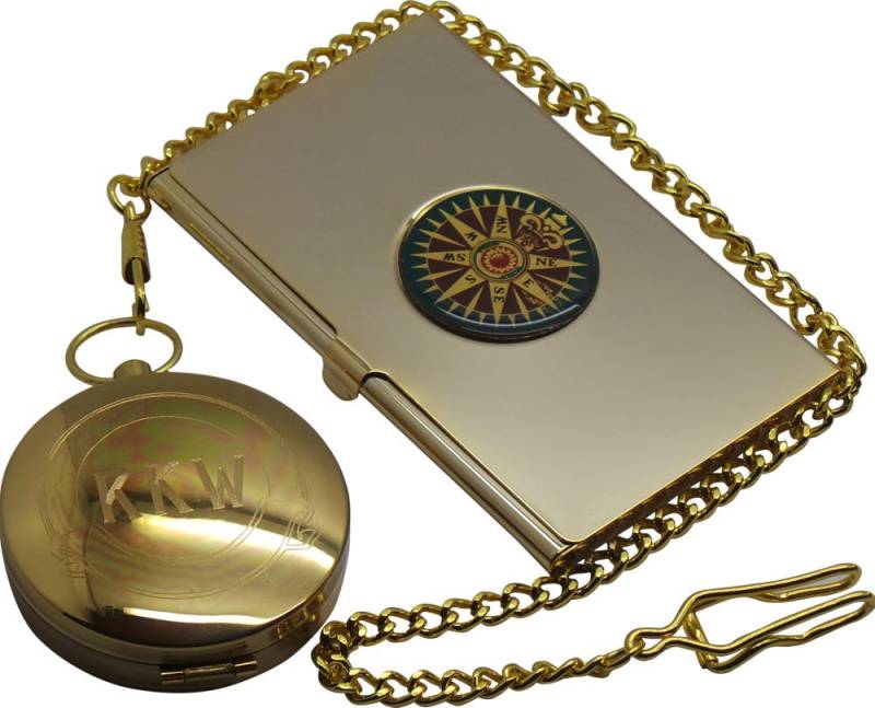 Marinekompass Graviert Personalisiert in Geschenketui Mit Taschenkette Und 24 Karat Vergoldetes Luxus Business Kreditkartenetui Set von BritishGoldCompany