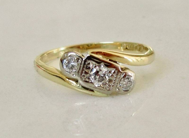 Vintage 18Ct Gold Diamant Drei Trilogy Stone Ring von Britishgoldandsilver